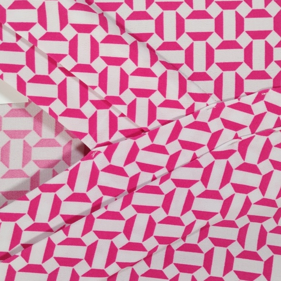 01557 Lane Bryant pink & white knit sleeveless blouse 14/16 NWT - Picture 4 of 14